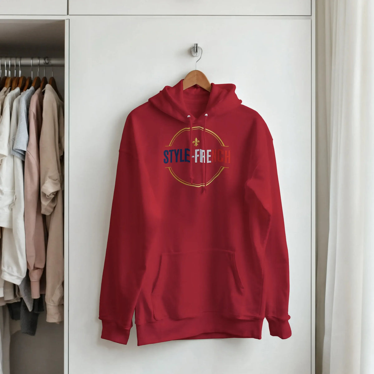 sweatshirt à capuche qualité supérieure France rouge avec design STYLE-FRENCH.